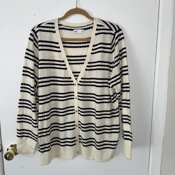 Croft & Barrow Women's XXL Striped Button-Front V-Neck Cardigan Sweater - Picture 1 of 7